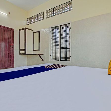 Spot On J P Tourist Home Kollam Dış mekan fotoğraf